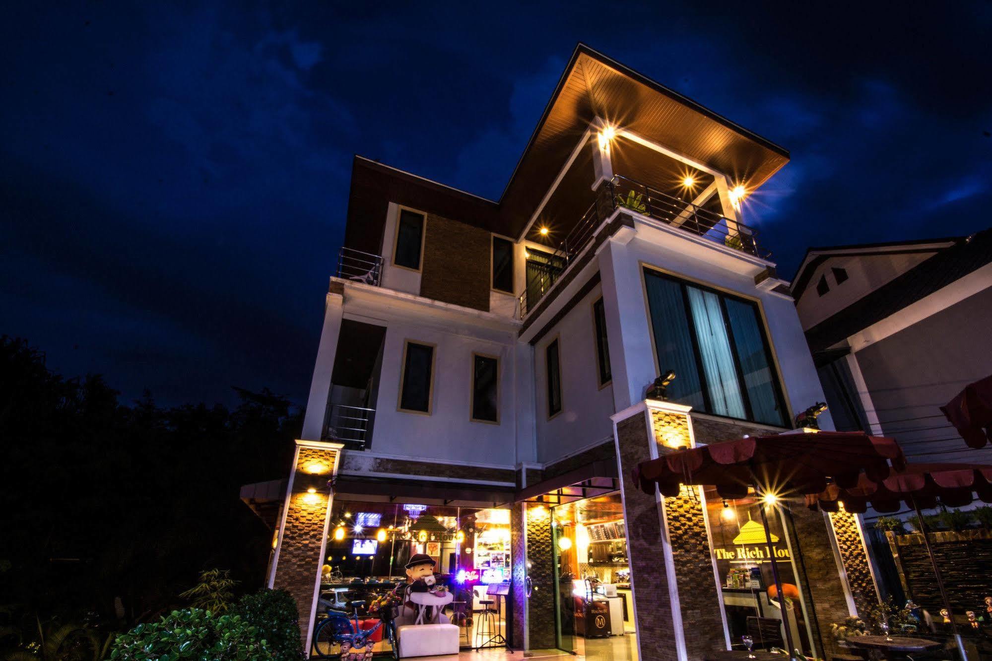 The Rich House Hotel Ao Nang Exterior photo