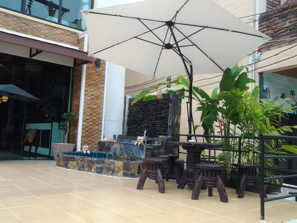 The Rich House Hotel Ao Nang Exterior photo